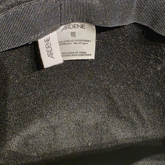 Ardene Black Wide-Brim Hat with Gold Accent - Picture 4 of 4